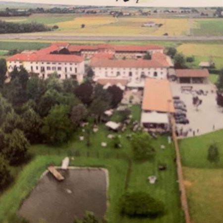 Tenuta Valminier Villanova d'Asti Esterno foto